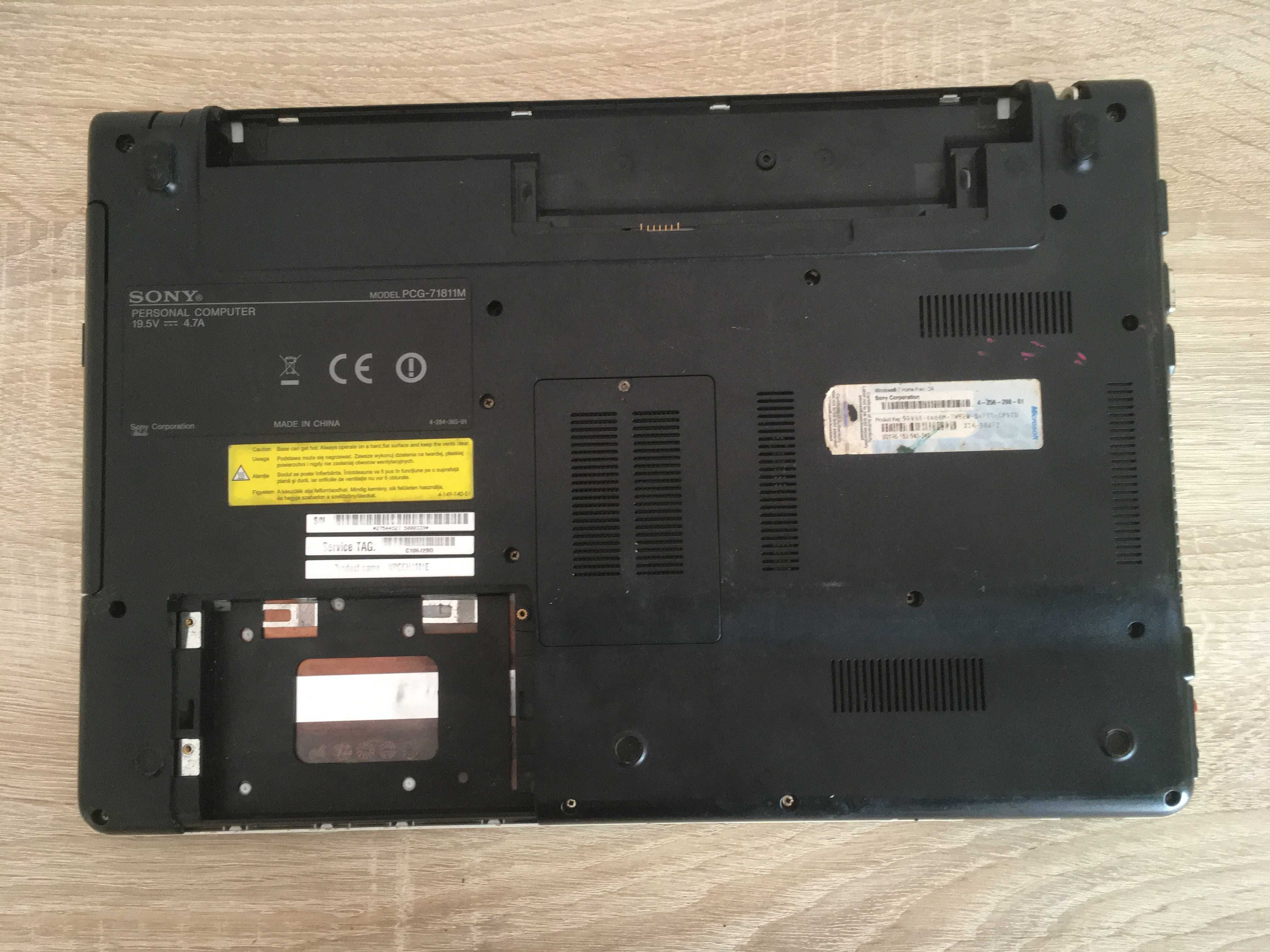 Laptop Sony VAIO PCG-71811m, 2GB DDR3, Intel Core B820 1,7GHz