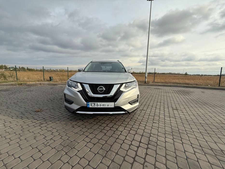 Nissan Rogue2020