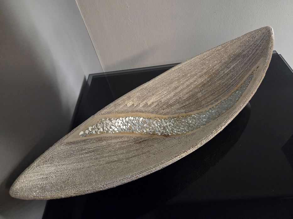 Srebrna Misa z Kruszonym Lustrem Home And You