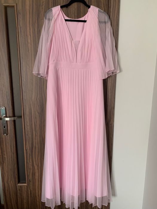 Sukienka na wesele wizytowa