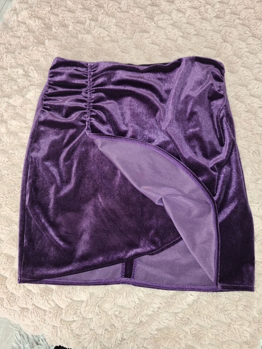 Spodnica damska welurowa Reserved rozm.M