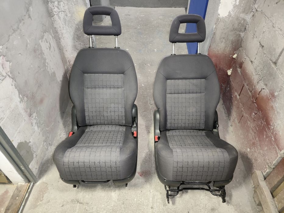 Fotele Alhambra, Sharan, drugi rząd 2 fotele środek i lewy