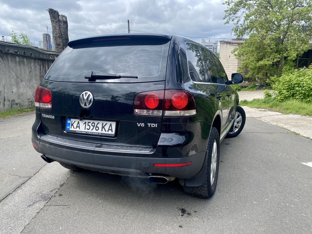 Volkswagen Touareg 3.0TDI официал