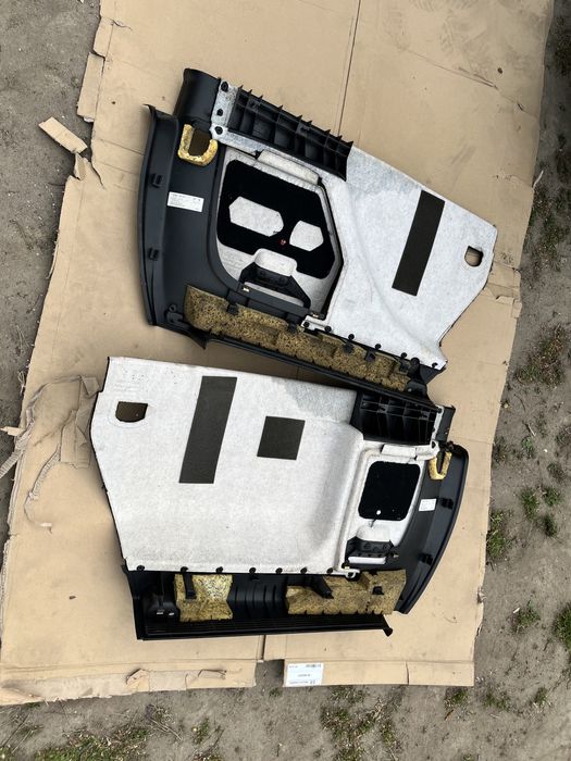 Tapicerka bagażnika do VW Golf IV czysta ładna