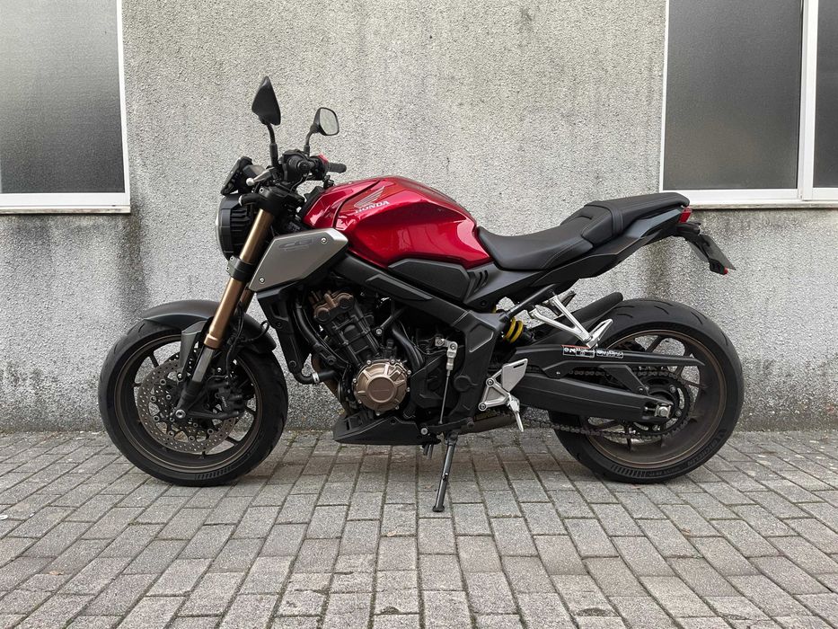 Honda CB650R Akrapovic