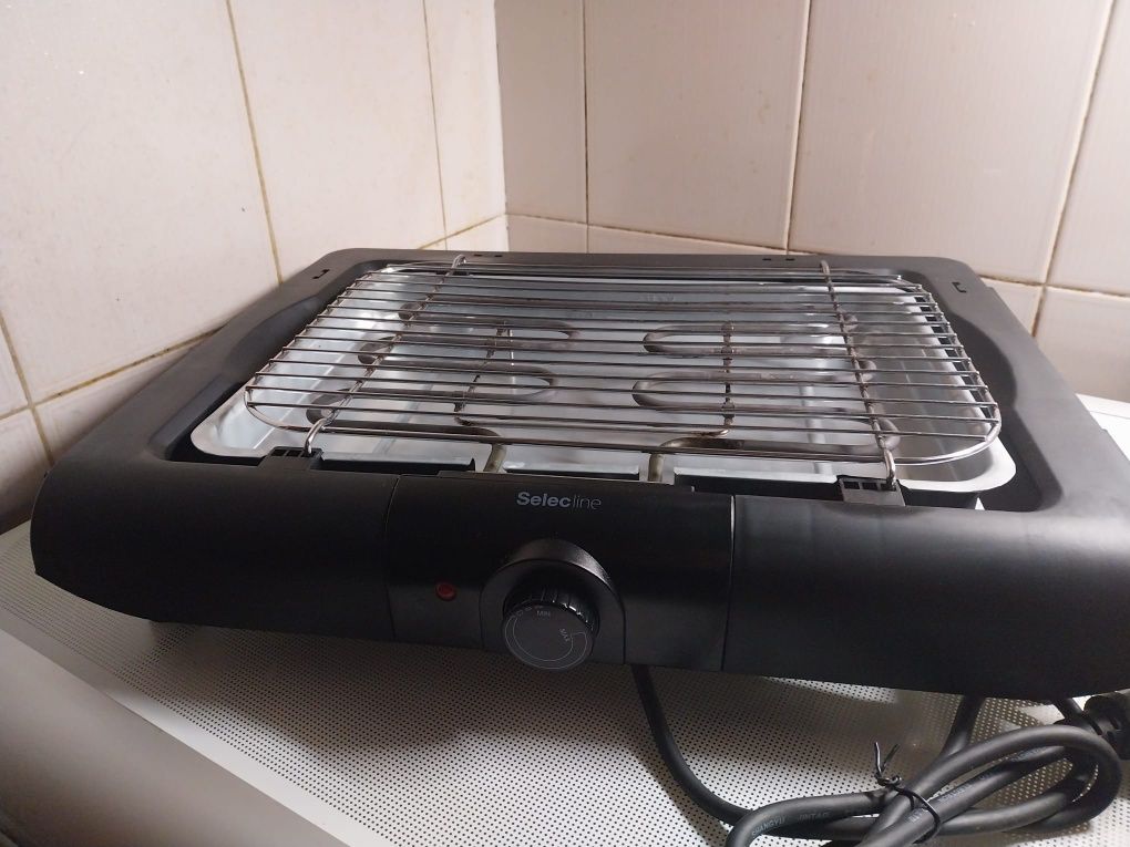 Bilhas de gás com redutor+fogão elétrico+grelhador elétrico