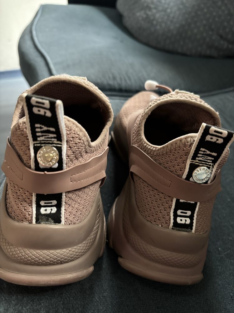 Steve Madden buty sportowe