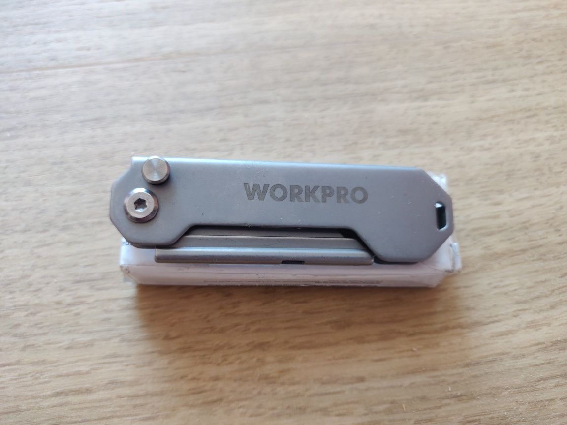Ніж складний монтажний WORKPRO з кнопкой універсальний