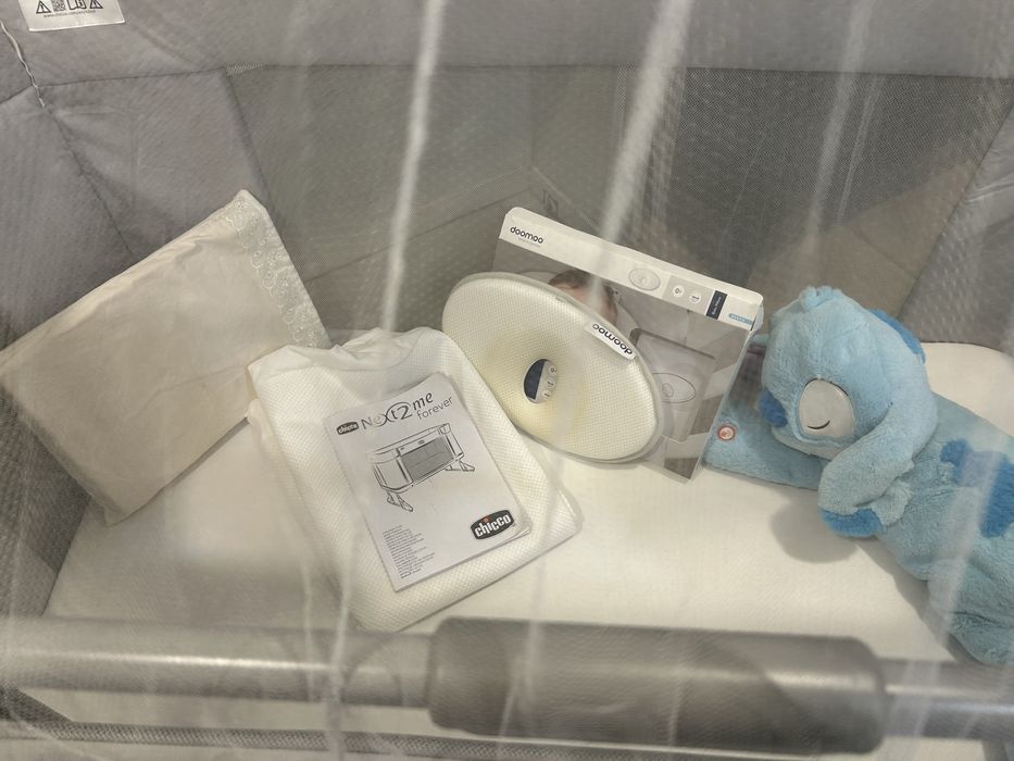 Berço e banheira semi-novos