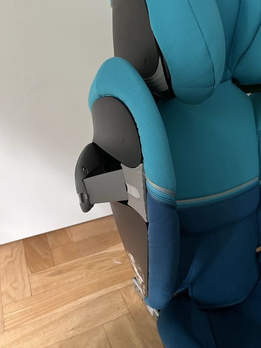 Fotelik Cybex Solution S2 i-Fix / 15-36 kg / 100-150 cm
