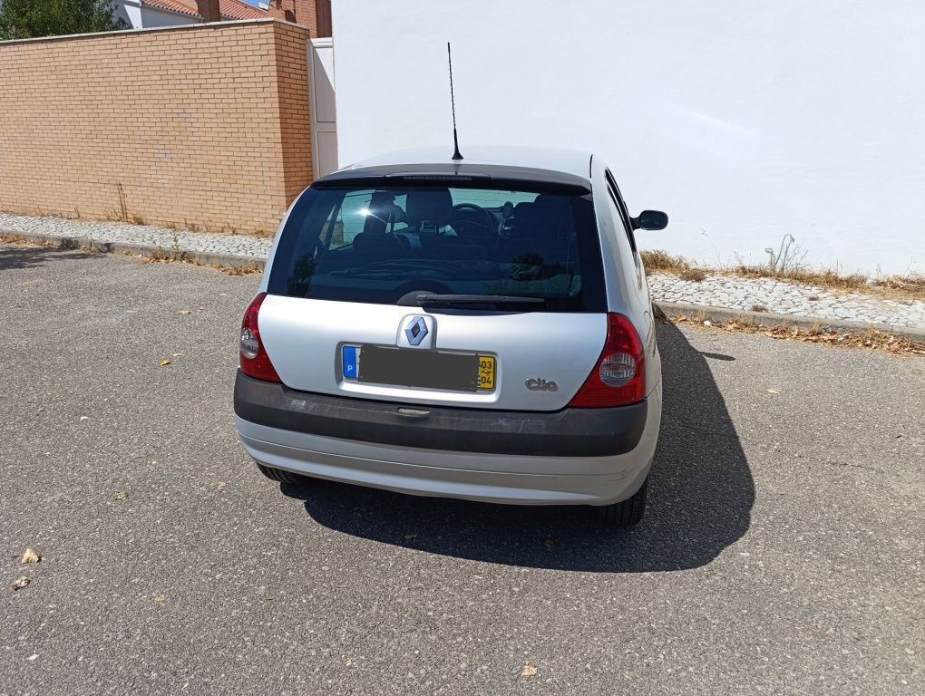 Renault Clio 1.2 16V (Billabong) 2003