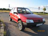 Sprzedam Peugeota 205 91rok kupiony w salonie w Polsce-F-ra zakupu