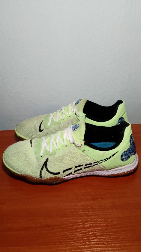 Футзалки Nike React Gato 42 розмір 26.5 см