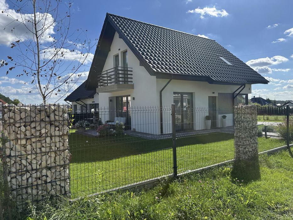 Dom wolnostojący w Zgórsku, stan deweloperski