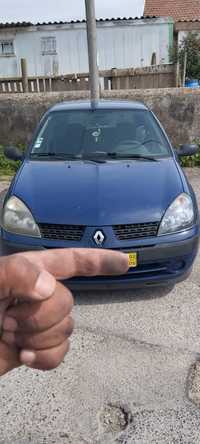 Vendo Renault Clio 2002 gasóleo