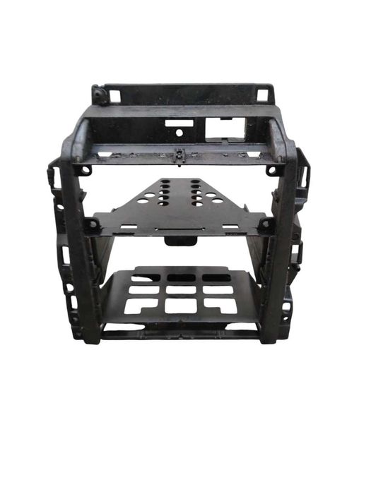 Vw Golf IV Bora Obudowa Radia Konsola Środkowa Kosz Radia