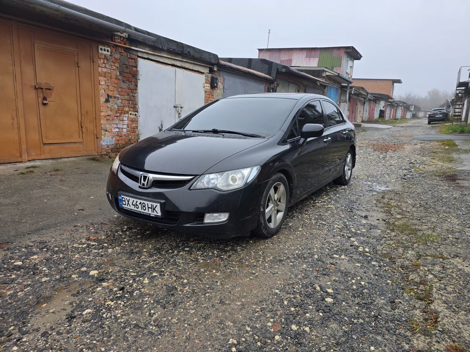Продам Honda Civic 4d