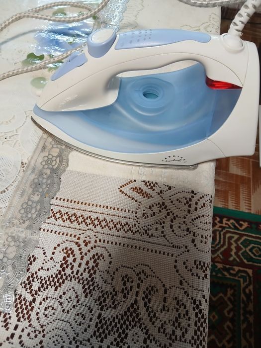 Праска ( утюг )   CARDINAL  .   вживана ,  робоча