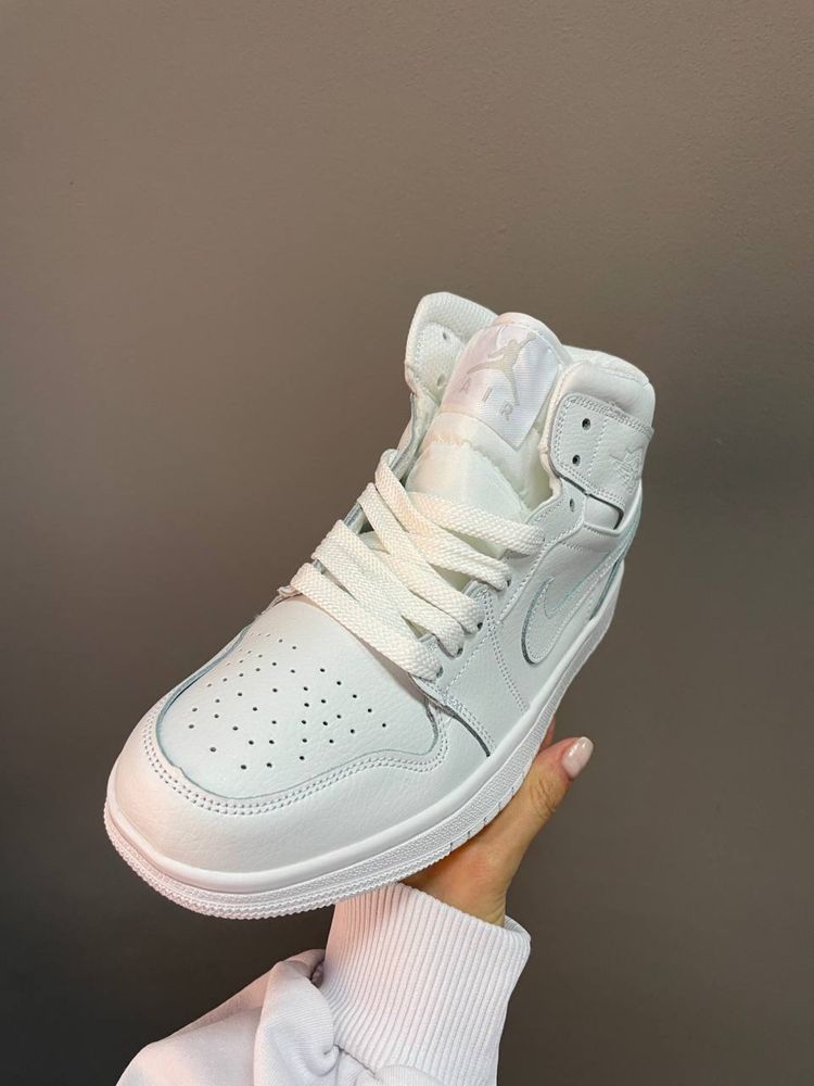 Buty Nike Air Jordan 1 All White