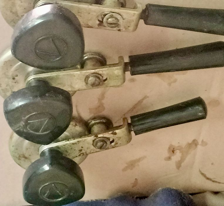 Закаточные ключи для консервации