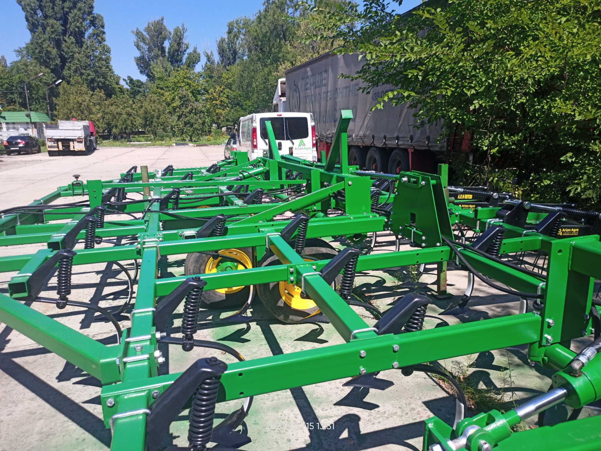 Культиватор JOHN DEERE 960 - 9 метрів