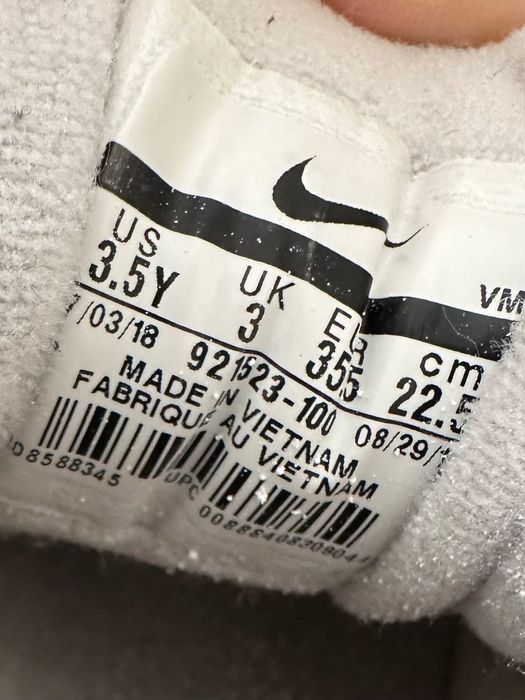 Кроссовки кросівки оригінал Nike Air Max 35 размер 22,5