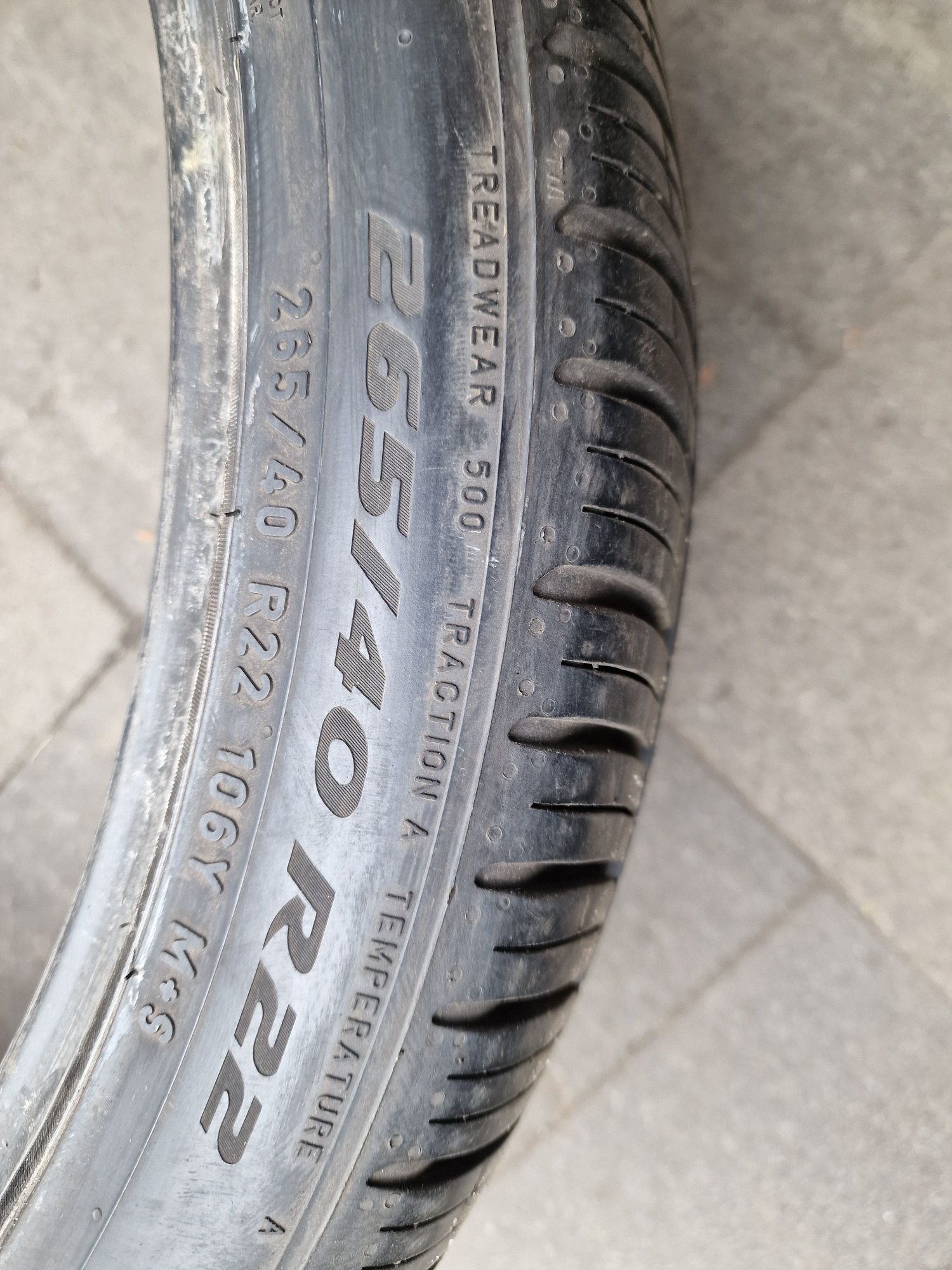 Пара летних шин 265/40 R22 Pirelli zero as