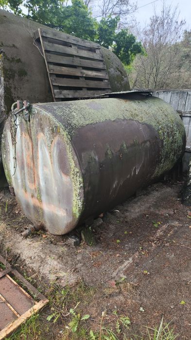 Залізна бочка на 3000л