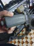 Motor vidro frente esquerdo Mercedes W202