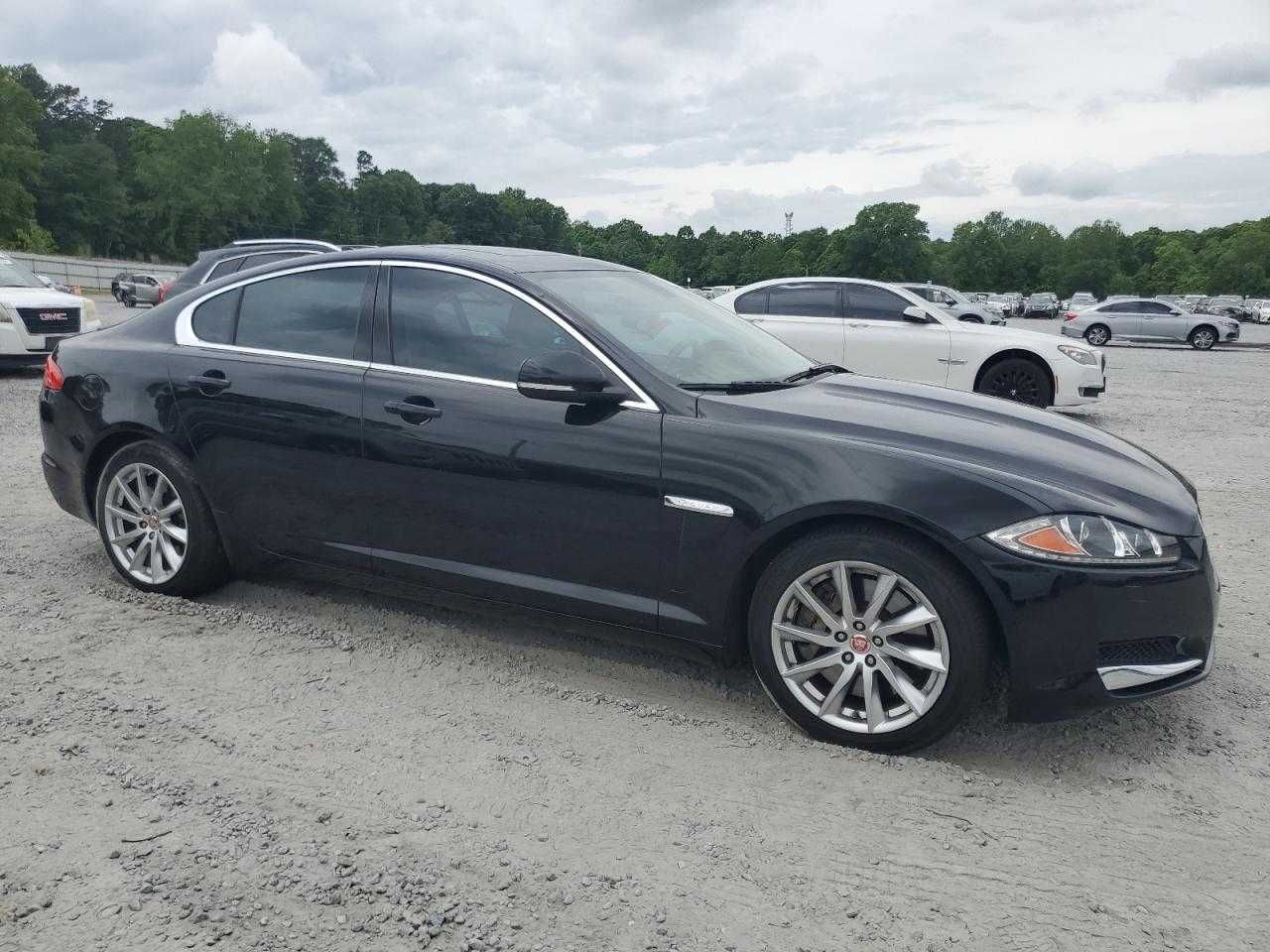 2014 Jaguar Xf BLACK