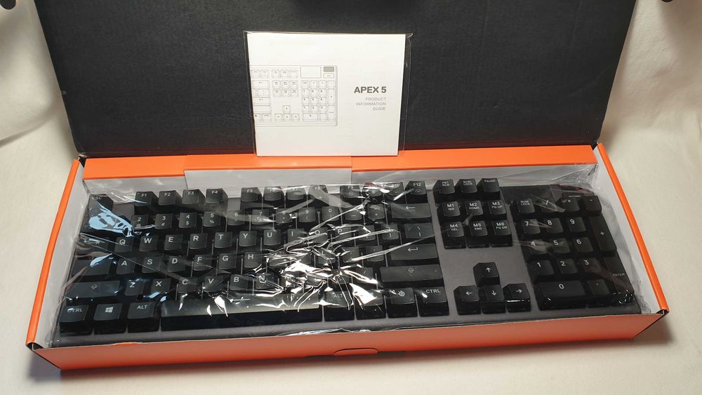 Klawiatura hybrydowo-mechaniczna Steelseries Apex 5 - jak NOWA.