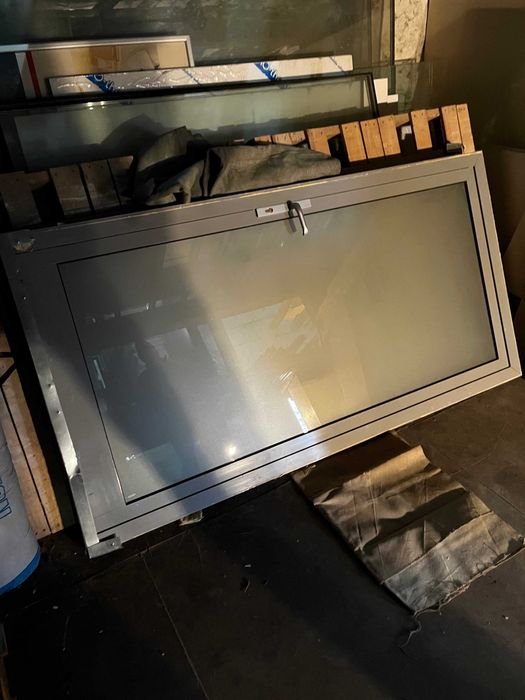 Drzwi szklano aluminiowe 90 lewe kolor RAL 9006 5 szt