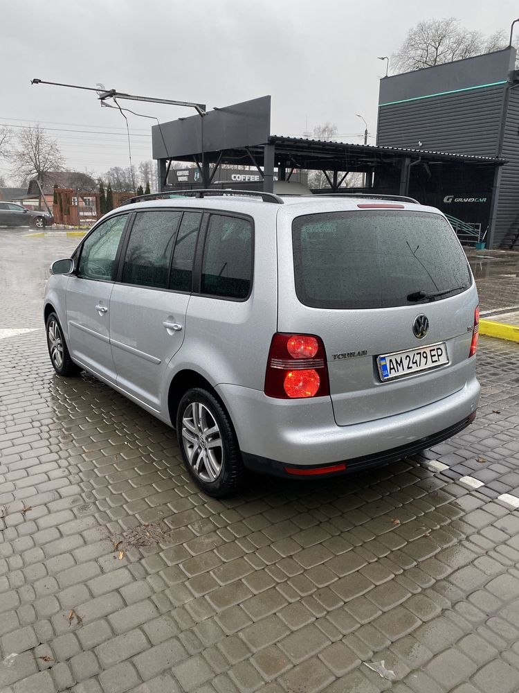 Volkswagen Touran