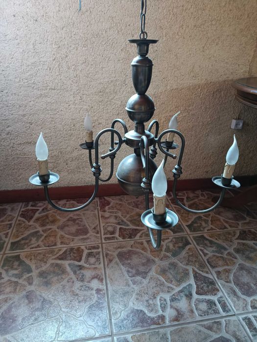 Vários candeeiros vintage