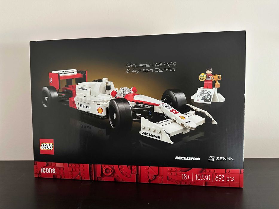 Lego ICONS McLaren MP4/4 & Ayrton Senna