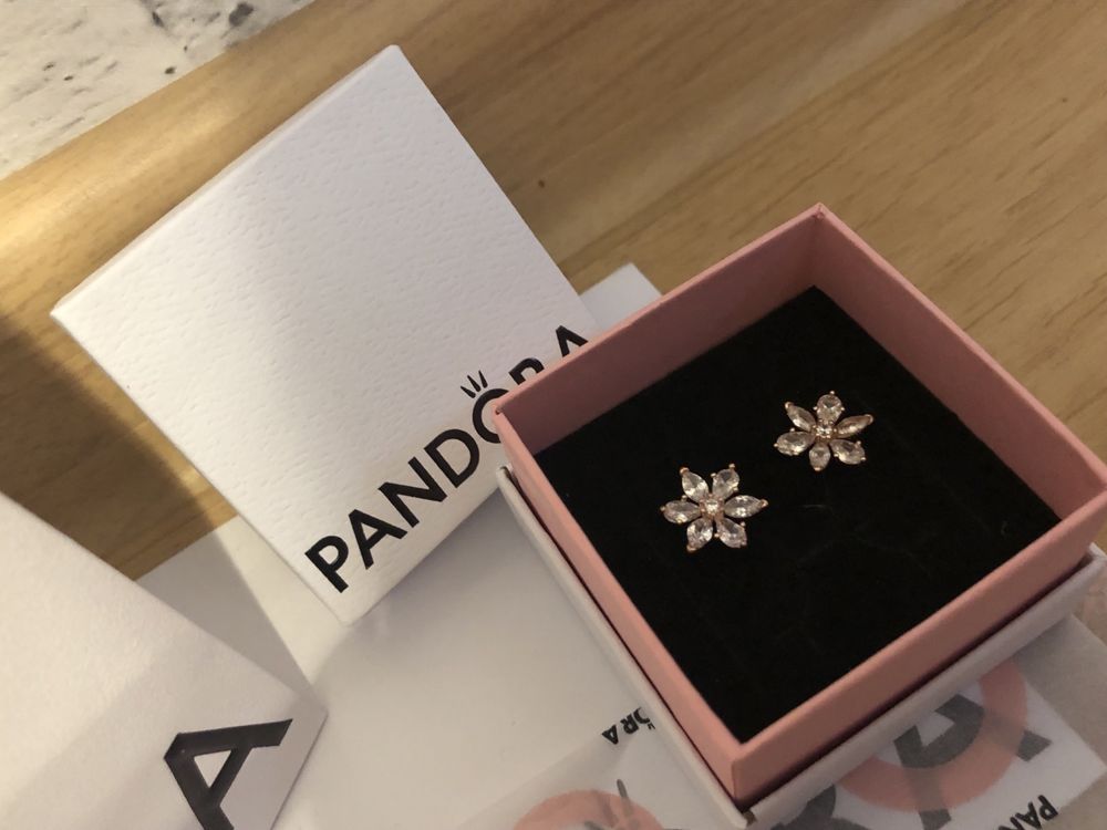 Kolczyki rose gold pandora