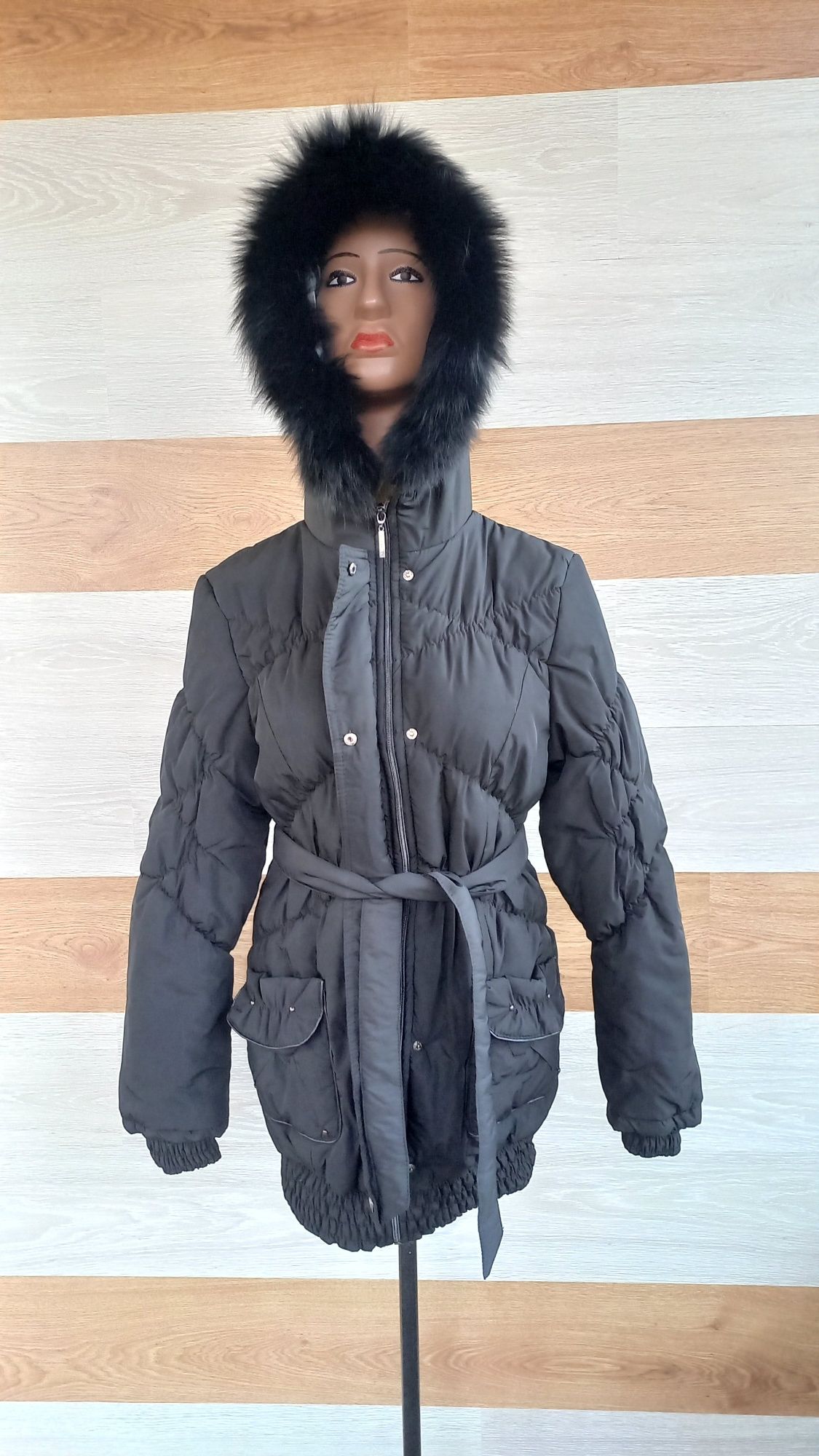 Пальто/полупальто,куртки женские  разные