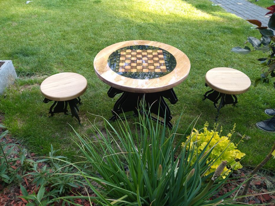 Stół szachowy z żywicy