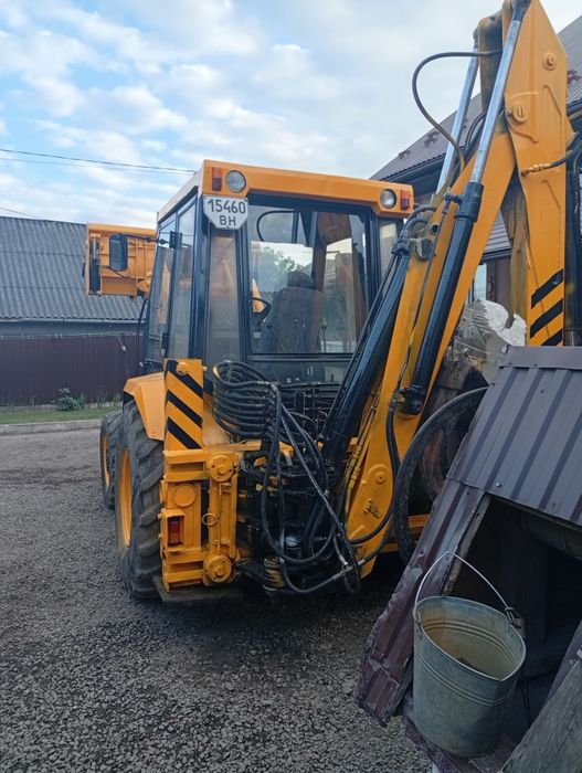 Продам екскаватор