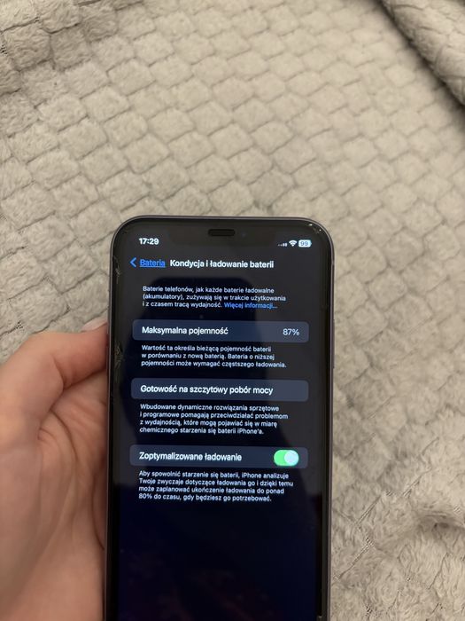 Iphone 11 fioletowy