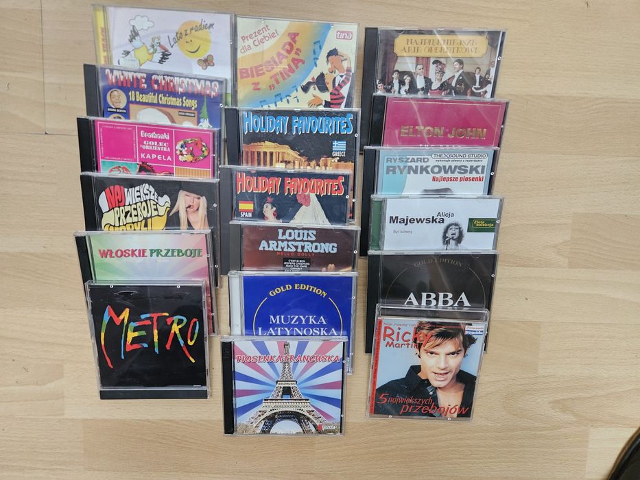 Stare dobre przeboje na CD + stojak