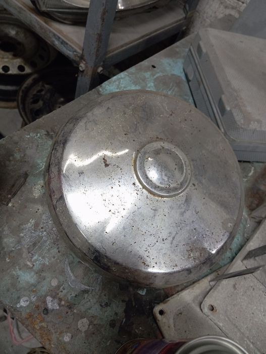 Диск Таврия ,ваз,Опель,Митсубиси,форд фиеста . Колпаки 15 .запаска