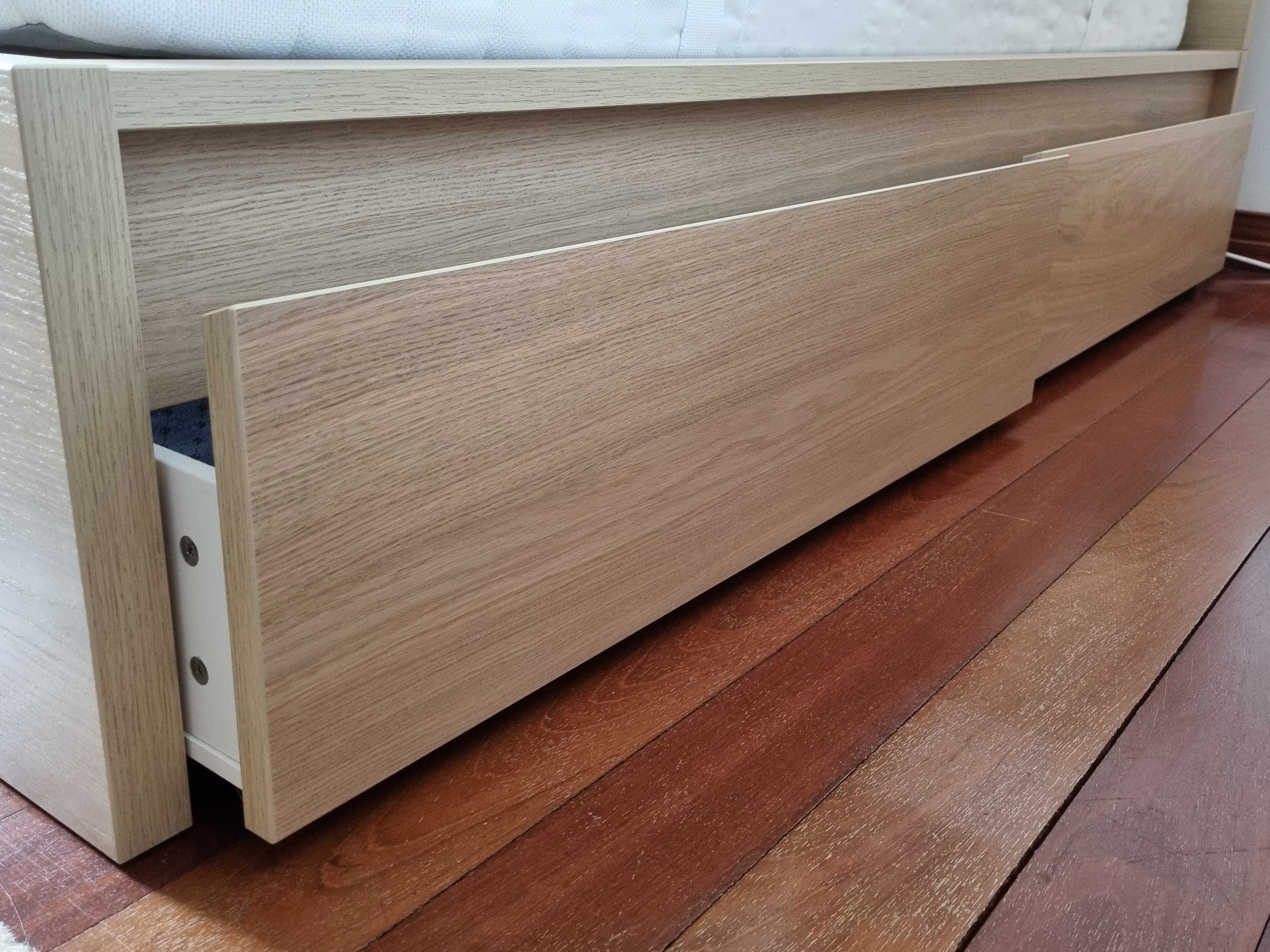 Cama casal 140x200