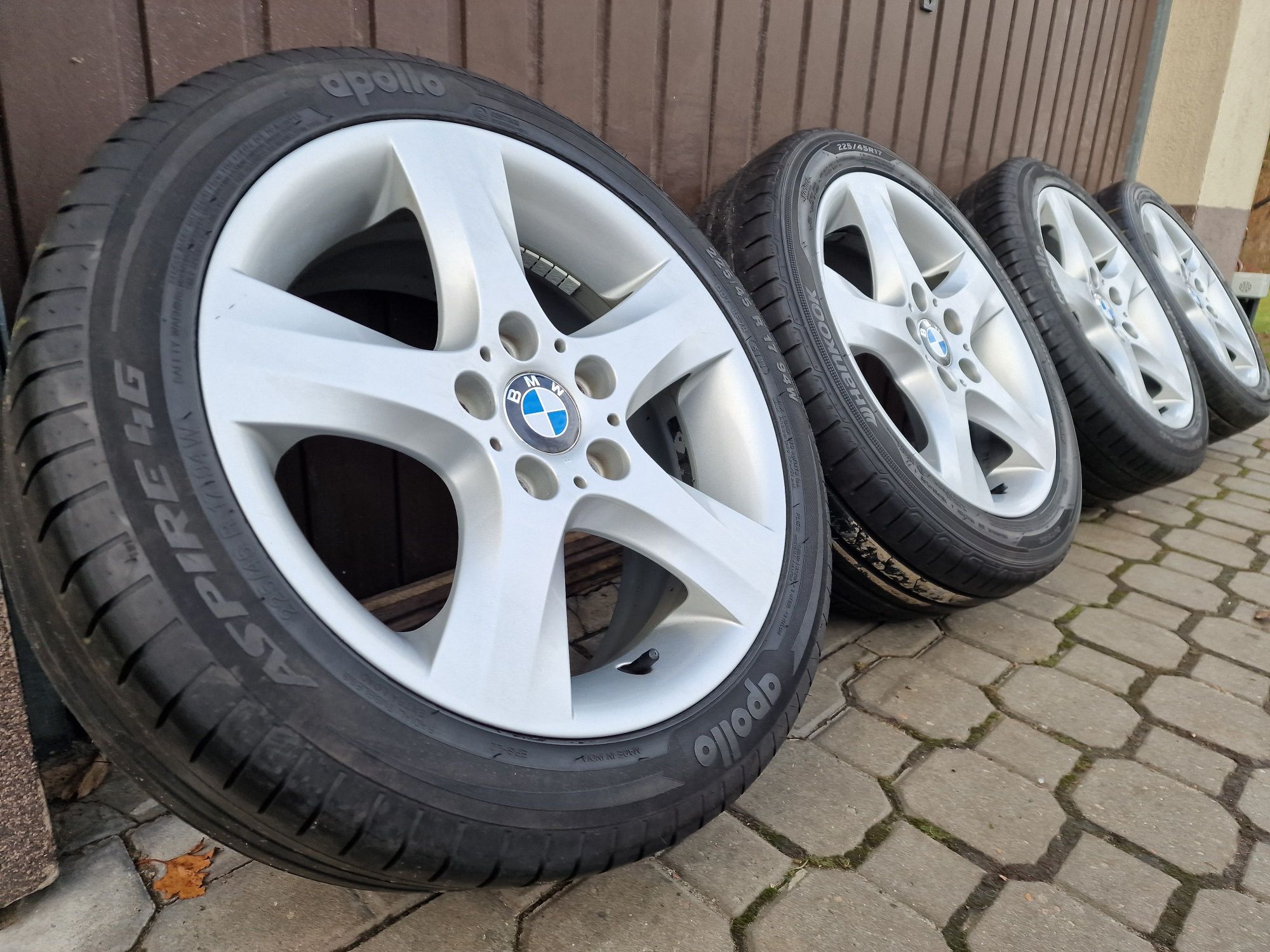 Felgi z oponami 225/45R17 BMW 1 E87 M  5x120 3 E90 E92 E46 1 F20 E82 Z