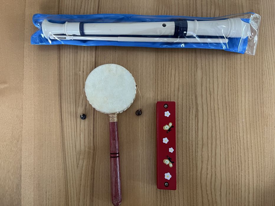 Harmonijka + bębenek + flet instrumenty muzyczne