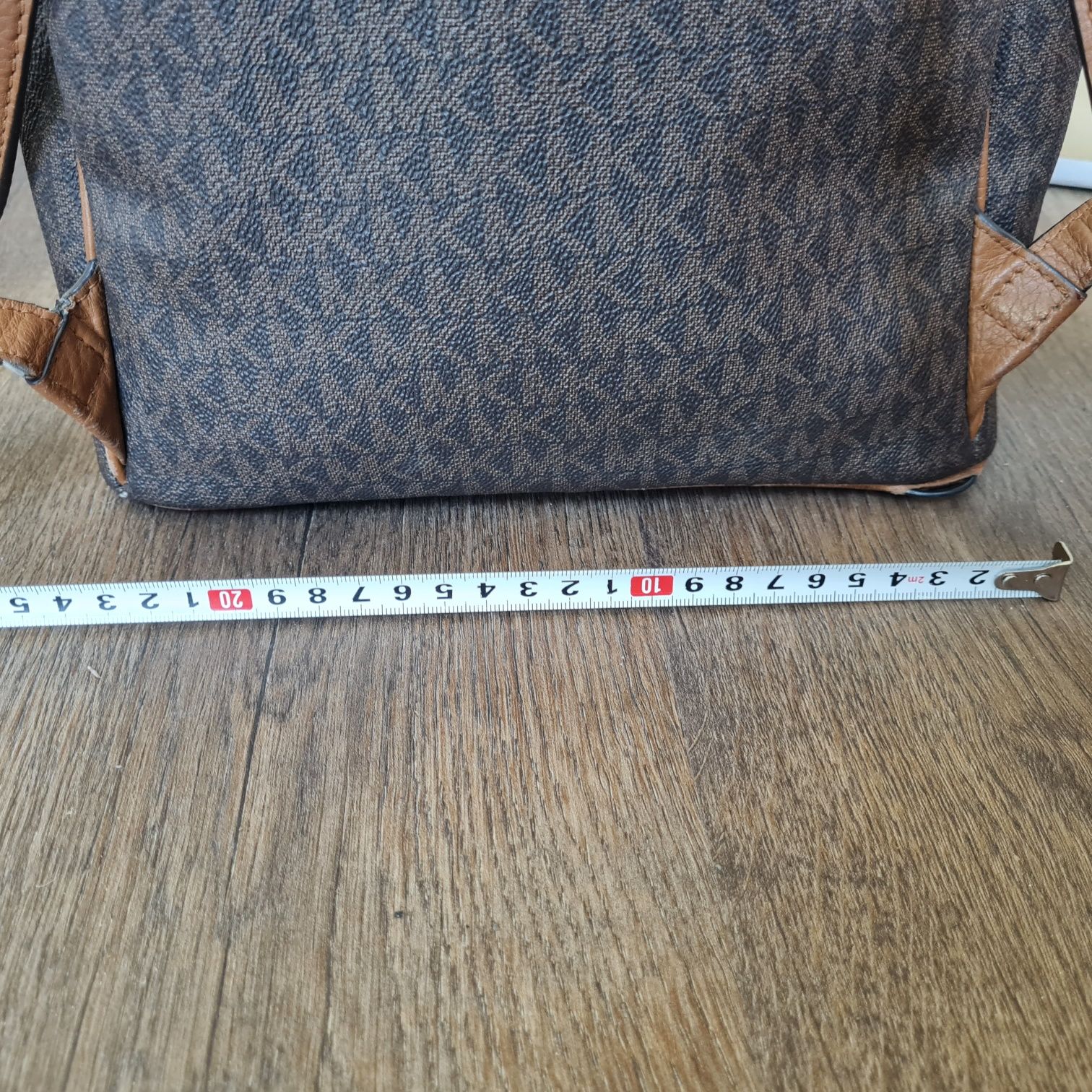 Michael Kors plecak plecaczek rhea brązowy mk monogram logowany złote