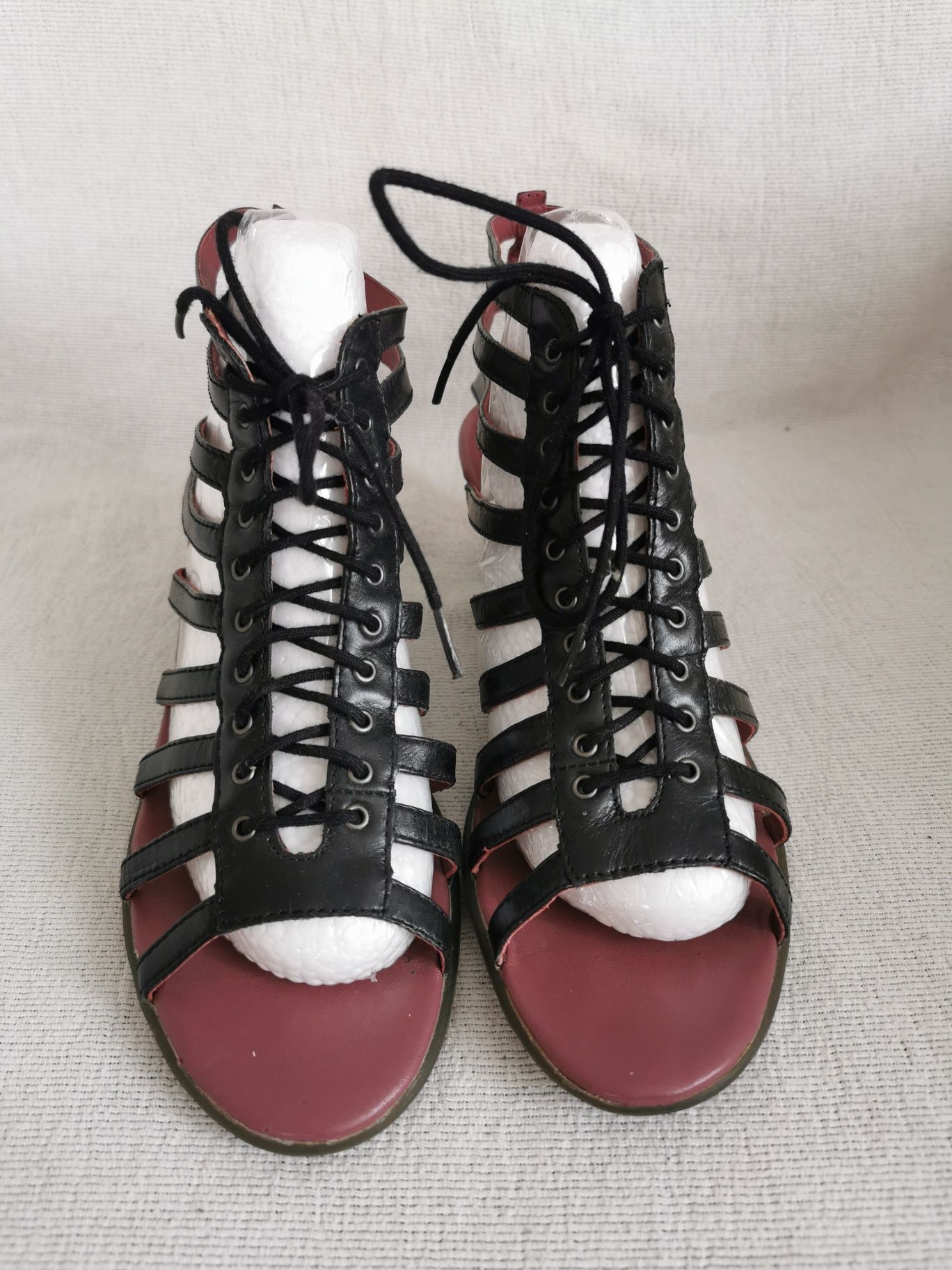 Dr. Martens Gladiator sandały rzymianki na obcasie 39