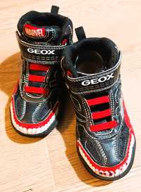 Buty dziecięce GEOX J26FEC MARVEL VENOM, rozmiar 29