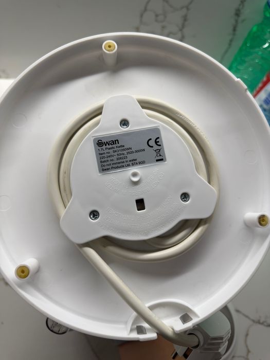 Чайник та тостер Swan