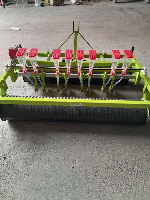 Сівалка овочева СО 12